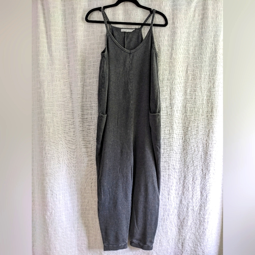 NWT Sincerely Jules Grey knit slouchy romper onesie Jumpsuit size Small